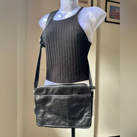 COACH Crossbody Bag - Picture 8 of 9